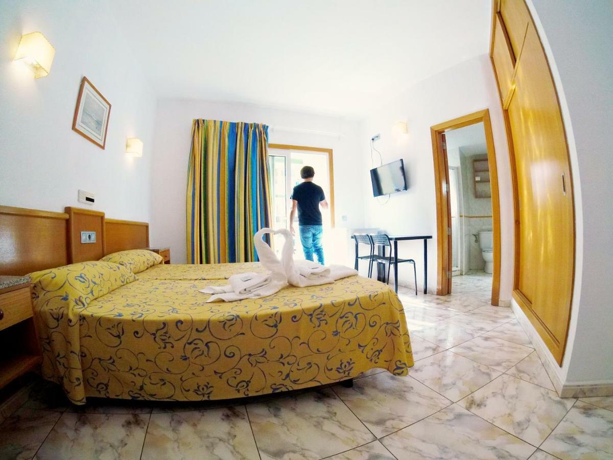 Hostal Carel El Medano  Exterior photo